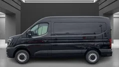 Perlmuttschwarz Neu 2025 Renault Master Van | 42.890 € (Fairer Preis)