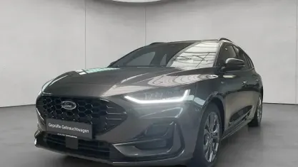 Gebraucht Ford Focus ST-Line X 155 PS (114 kW) 2024 Magnetic Kombi