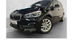 Schwarz uni Gebraucht 2022 BMW 220 Gran Tourer Van / Kleinbus | 27.990 € (Fairer Preis)