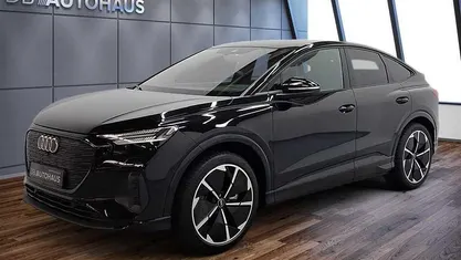 Gebraucht Audi Q4 Sportback e-tron Ambiente 250 kW (340 PS) 2025 Schwarz SUV