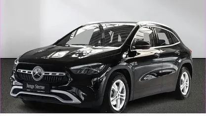 Gebraucht Mercedes GLA200 Advanced 163 PS (119 kW) 2024 SUV