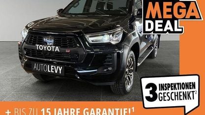 Gebraucht Toyota HiLux Sport 204 PS (150 kW) 2023 Attitude black mc (metallic) Pickup