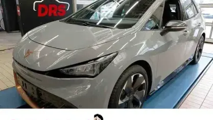 Gebraucht Cupra Born 169 kW (231 PS) 2023 Vaporgrau Kleinwagen