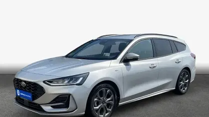 Gebraucht Ford Focus ST-Line X 155 PS (114 kW) 2025 Moondust silver (metallic) Kombi