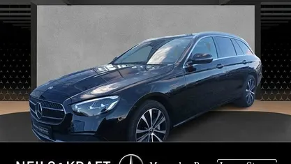 Gebraucht Mercedes E300 Avantgarde 306 PS (225 kW) 2022 Schwarz Kombi