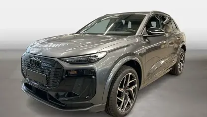 Neu Audi Q6 e-tron Business 225 kW (306 PS) 2026 Daytonagrau perleffekt SUV