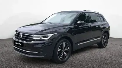 Gebraucht VW Tiguan R 150 PS (110 kW) 2022 Deep black perleffekt SUV