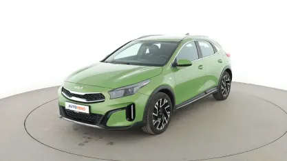 Gebraucht Kia XCeed Vision 136 PS (100 kW) 2024 Grün SUV