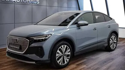 Gebraucht Audi Q4 Sportback e-tron Ambiente 219 kW (299 PS) 2024 Blau SUV