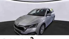 Silber Gebraucht 2023 Skoda Octavia Style Kombi | 27.922 € (Fairer Preis)