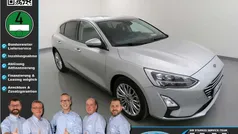 Polarsilber Gebraucht 2019 Ford Focus Titanium Limousine | 17.980 € (Fairer Preis)