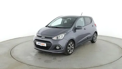 Gebraucht Hyundai i10 Passion 67 PS (49 kW) 2016 Grau Kleinwagen