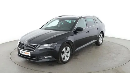 Gebraucht Skoda Superb Style 2018 Schwarz Kombi