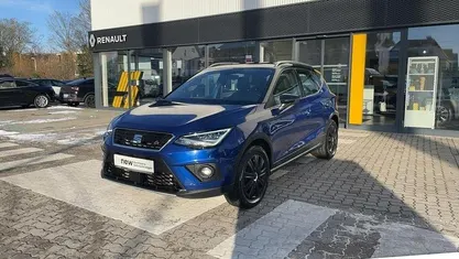 Gebraucht Seat Arona FR 150 PS (110 kW) 2018 "mystery" blau, mitternachtsschwarz (blau) SUV