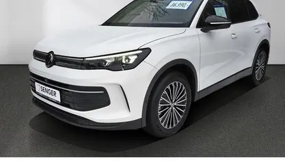 Gebraucht VW Tiguan Goal 150 PS (110 kW) 2025 Weiß SUV