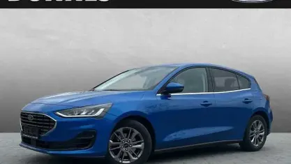 Gebraucht Ford Focus Titanium 125 PS (91 kW) 2023 Blau Limousine