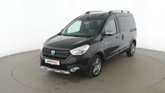 Schwarz Gebraucht 2020 Dacia Dokker Stepway Van | 17.240 € (Fairer Preis)