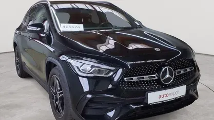 Gebraucht Mercedes GLA200 AMG line 150 PS (110 kW) 2023 SUV