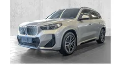 Silber Neu 2025 BMW iX1 M Sport SUV | 56.190 € (Fairer Preis)
