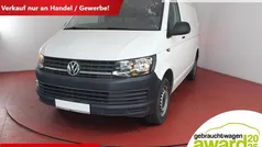 Weiß (candyweiß) Gebraucht 2017 VW T6 Van | 18.950 €