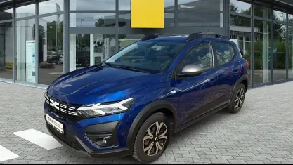 Gebraucht Dacia Sandero Expression 91 PS (66 kW) 2023 Blau Limousine