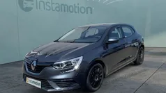 Grau Gebraucht 2019 Renault Mégane IV Life Limousine | 11.106 € (Fairer Preis)