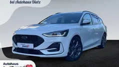 Gebraucht 2024 Ford Focus ST-Line Kombi | 24.760 € (Guter Preis)