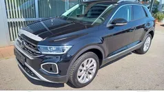 Schwarz Gebraucht 2024 VW T-Roc Style SUV | 28.990 € (Fairer Preis)