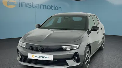 Grau Gebraucht 2024 Opel Astra Limousine | 27.449 € (Guter Preis)