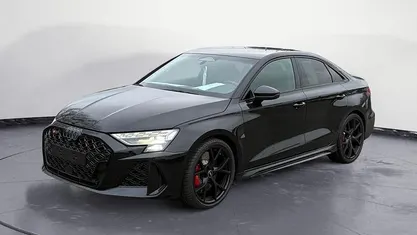 Gebraucht Audi RS3 Sport 400 PS (294 kW) 2025 Schwarz Limousine