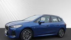 Portimao blau metallic Gebraucht 2025 BMW 218 Active Tourer Efficient Dynamics Van / Kleinbus | 30.970 € (Guter Preis)