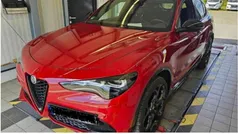 Rot Gebraucht 2023 Alfa Romeo Stelvio Competizione SUV | 37.975 € (Fairer Preis)