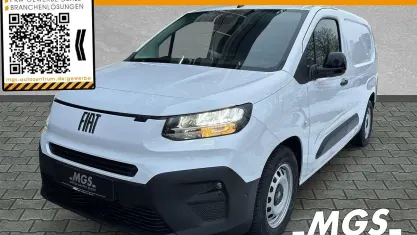 Nouă Fiat e-Doblò S 100 kW (136 CP) 2025 Alb Monovolum