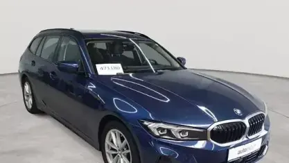 Gebraucht BMW 318 Sport Line 150 PS (110 kW) 2024 Blau Kombi