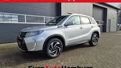 Silky silver metallic Neu 2025 Suzuki Vitara Comfort+ SUV | 24.590 € (Fairer Preis)