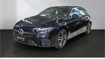 Neu Mercedes A180 Progressive 136 PS (100 kW) 2025 lack kosmosschwarz Limousine