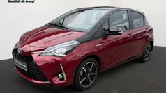 Rot Gebraucht 2017 Toyota Yaris Hybrid Style Kleinwagen | 15.990 € (Fairer Preis)