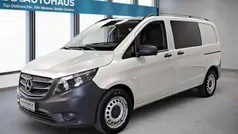 Silber Gebraucht 2021 Mercedes Vito Van / Kleinbus | 28.540 € (Fairer Preis)