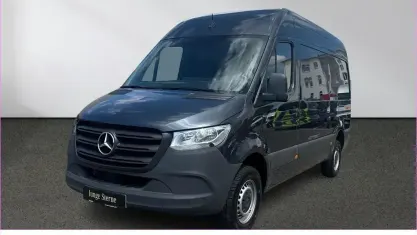 Gebraucht Mercedes Sprinter 170 PS (125 kW) 2023 Grau Van