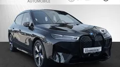 Andere Gebraucht 2024 BMW iX Sport Line SUV | 77.800 € (Guter Preis)