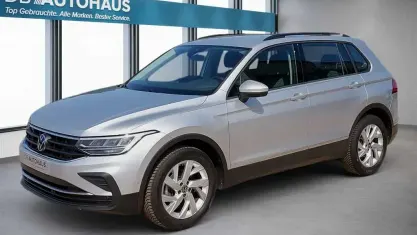 Gebraucht VW Tiguan Life 150 PS (110 kW) 2024 Silber SUV