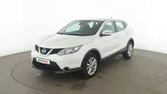 Weiß Gebraucht 2015 Nissan Qashqai Acenta SUV | 13.220 € (Fairer Preis)