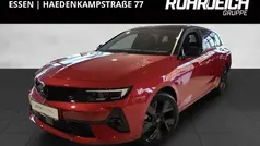 Rot Gebraucht 2024 Opel Astra S Kombi | 38.480 €