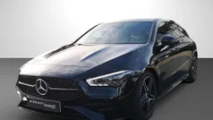 Metalliclack kosmosschwarz Gebraucht 2024 Mercedes CLA200 Shooting Brake Night Kombi | 35.700 € (Fairer Preis)