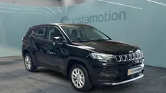 Schwarz Gebraucht 2024 Jeep Compass Altitude SUV | 33.889 € (Fairer Preis)