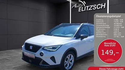 "nevada" weiss Gebraucht 2023 Seat Arona FR-Line SUV | 17.390 € (Fairer Preis)