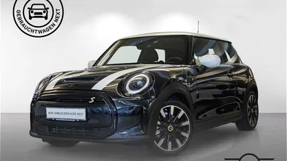 Schwarz Gebraucht 2023 Mini Cooper SE Kleinwagen | 18.900 € (Fairer Preis)