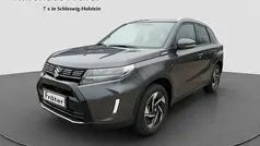 Weiß Gebraucht 2024 Suzuki Vitara Comfort SUV | 23.490 € (Fairer Preis)