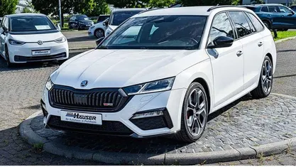 Gebraucht Skoda Octavia RS 245 PS (180 kW) 2022 Weiss Kombi