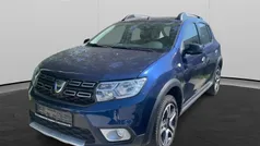 Gebraucht 2019 Dacia Sandero Celebration Kleinwagen | 10.790 € (Fairer Preis)